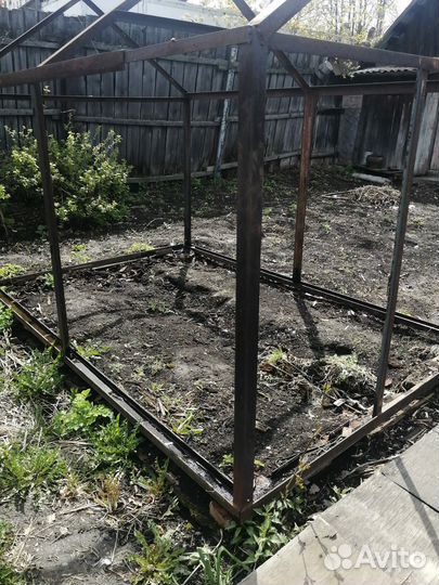 Каркас теплицы из уголков