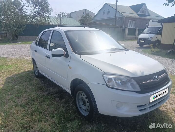 LADA Granta 1.6 МТ, 2014, 271 000 км