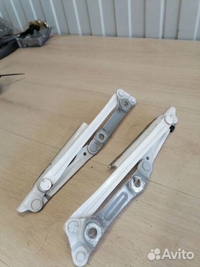 Петли багажника задние Lexus Gs 350 GRS191 2GR-FSE