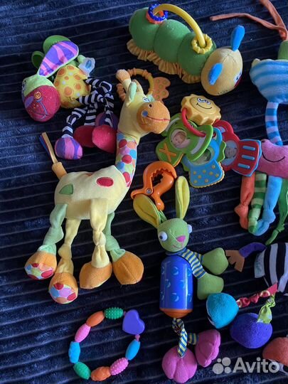 Развивающие игрушки для малышей