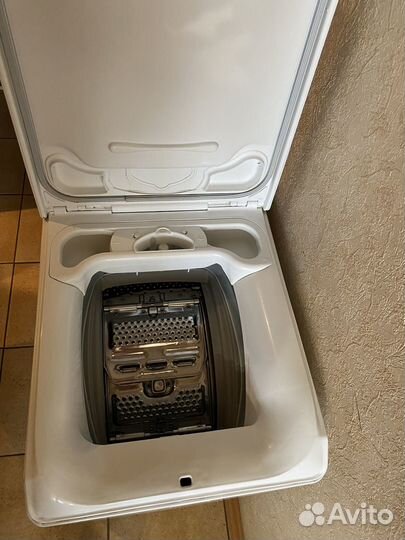 Стиральная машина с вертикальной загрузкой