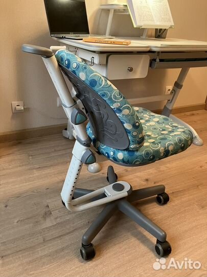 Кресло школьника