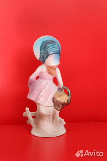 Статуэтка Девочка 17,5см бисквит роспись.Германия