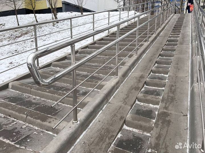 Перила для лестниц