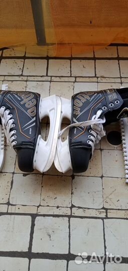 Коньки хоккейные мужские