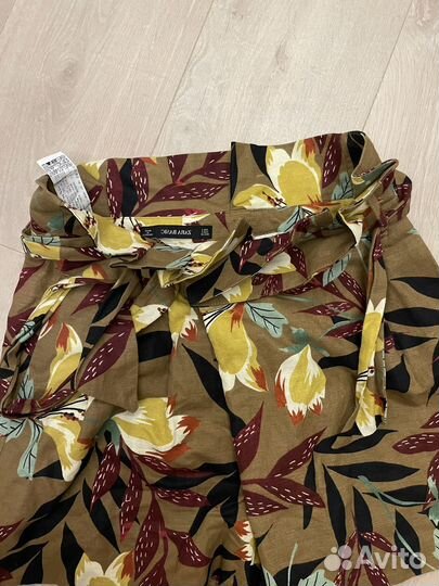 Шорты Zara