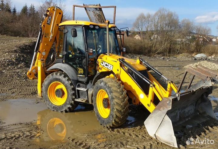 Погрузчик экскаватор типа JCB