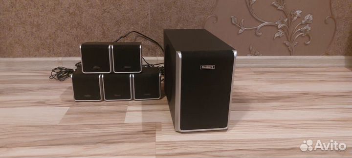 Акустические колонки Elenberg