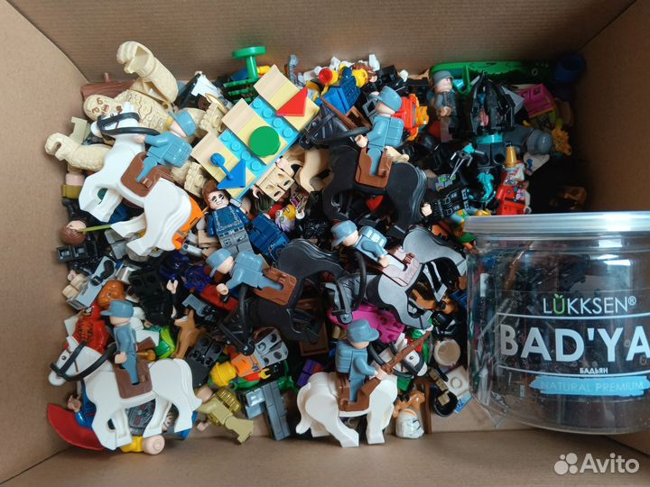 Lego минифигурки