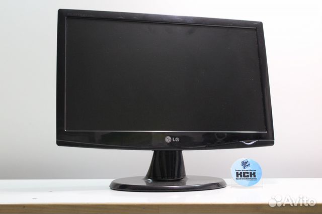 Монитор 19 дюймов