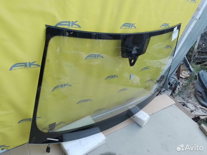 Sale. Стекло лобовое Audi Q8 проекция, акустическое, камера, полный обогрев новый