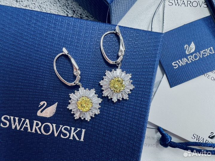 Набор украшений Swarovski