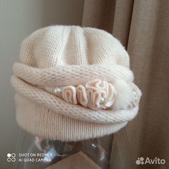 Шапка женская вязаная