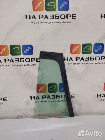 Форточка двери задняя правая Ford Fusion CBK fyja