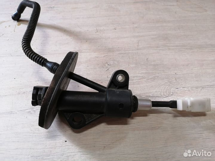 Цилиндр сцепления главный Chevrolet Aveo T300