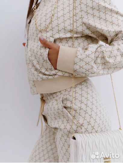 Женский спортивный костюм хит