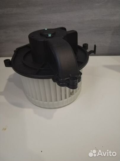 Моторчик отопителя салона Citroen berlingo