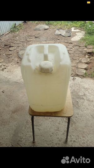 Канистра пластиковая 20 литров