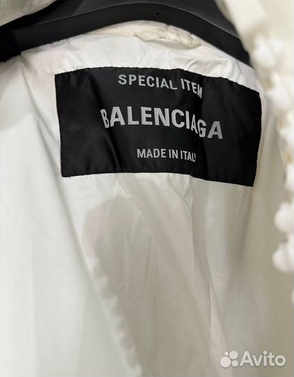 Balenciaga Nasa Space parka