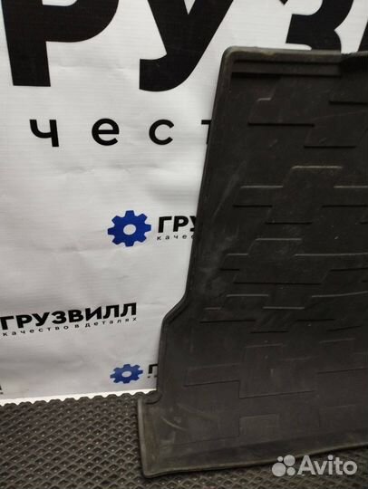 Коврик салона Volvo FH4 82268592