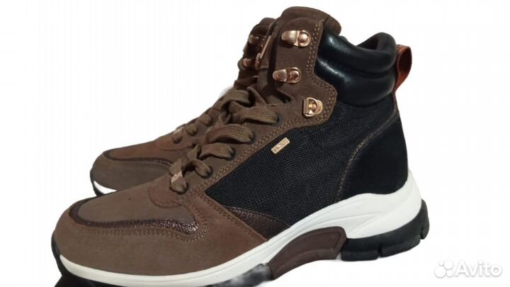 Ботинки женские зимние, спортивные mexx, размер 40