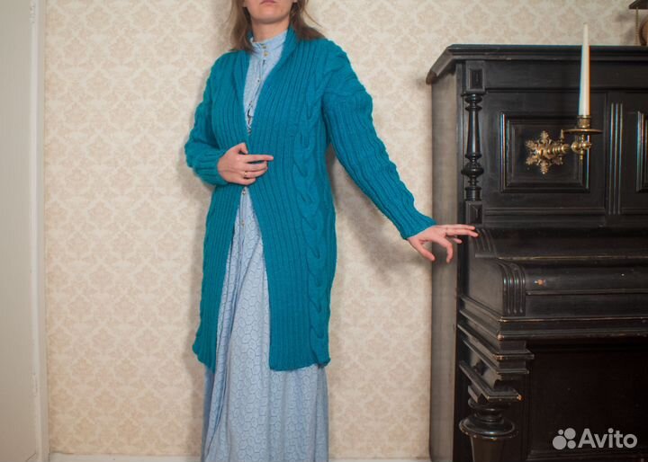 Вязаное пальто кардиган