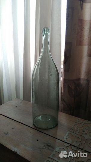 Старинные бутылки четветь