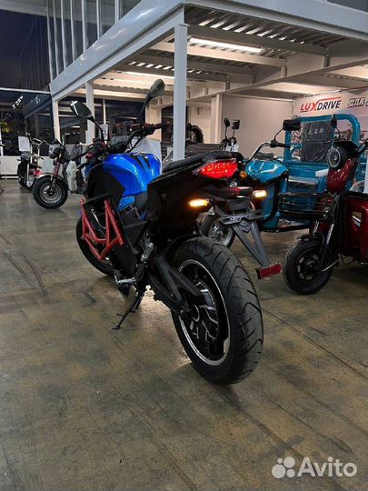 Электромотоцикл LuxDrive ninja 3000W