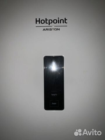 Холодильник Hotpoint Ariston