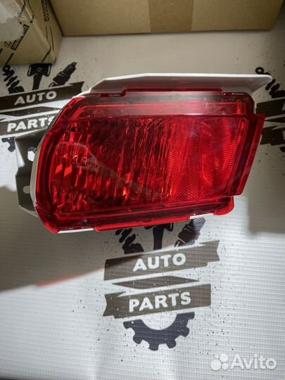 Фонарь заднего бампера левый Land Cruiser