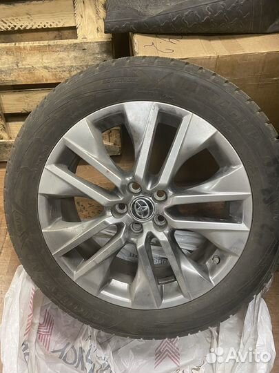 Колеса в сборе r19 зимние тойота рав4