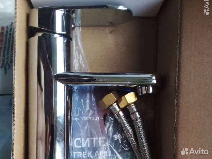 Смеситель. Для кухни. Новый. Латунь.Горантия 5 лет