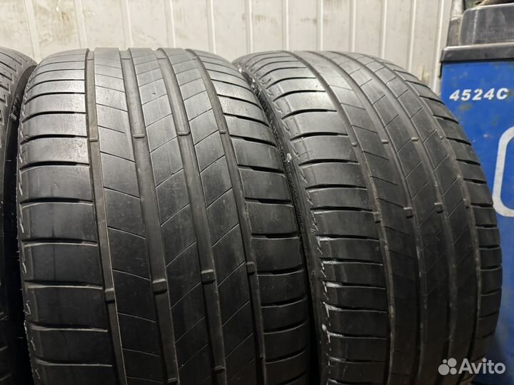 Bridgestone Turanza T005A 255/35 R21