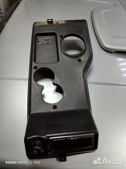 Консоль кпп нива 21214