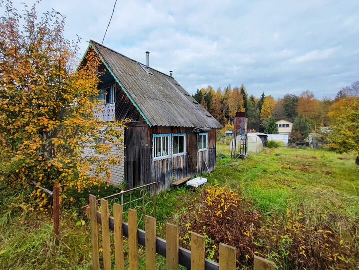 Дача 40 м² на участке 6 сот.