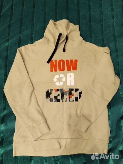 Спортивная кофта