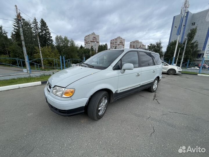 Hyundai Trajet 2.0 AT, 2001, 300 000 км