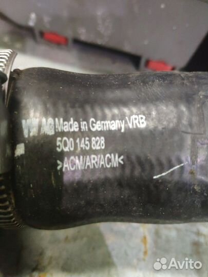 Патрубок надува