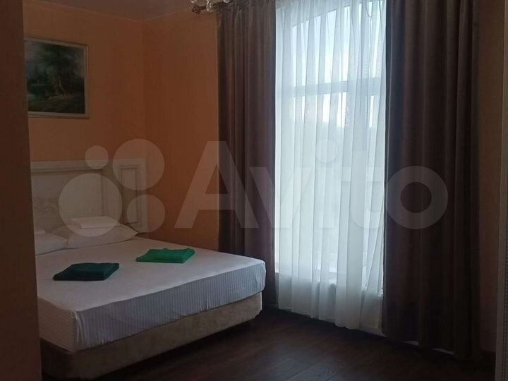 Гостиница, 700 м²