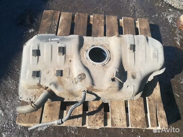 Топливный бак Kia Cerato 3