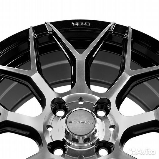 Sakura Wheels 3940 7x15/4x100 ET32 DIA73.1