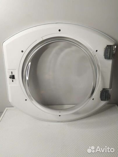 Люк стиральной машины Ariston