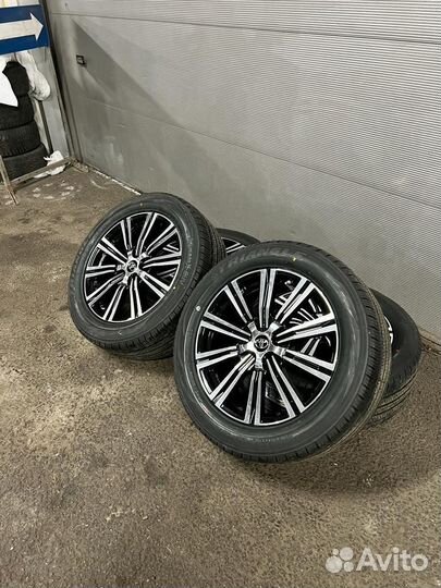 Колеса Toyota Land Cruiser 200 R20