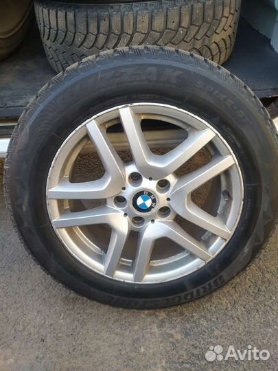 R17 Bridgestone Blizzak Spike-01 225/60, PCD 5x120 DIA 72.6