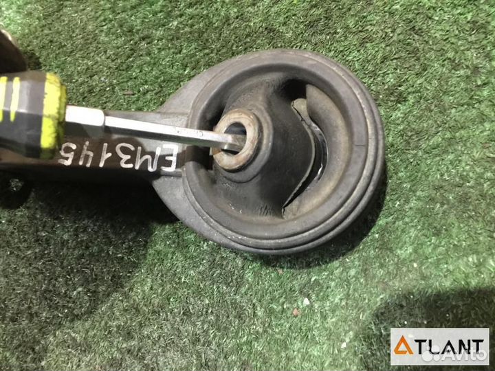 Подушка двигателя передний правый honda stream