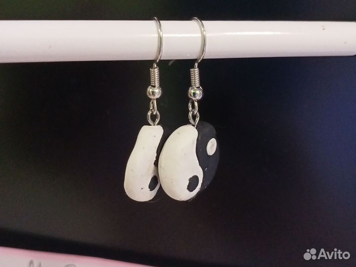 Серьги