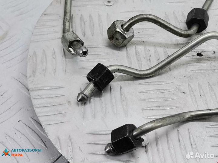 Трубка топливная Peugeot 207 2007 1570R4