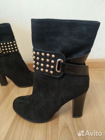 Сапоги женские