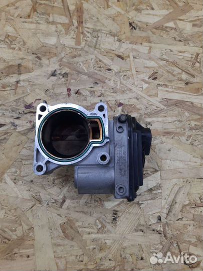 Дроссельная заслонка Ford Focus 2 C-Max 1.8 2.0