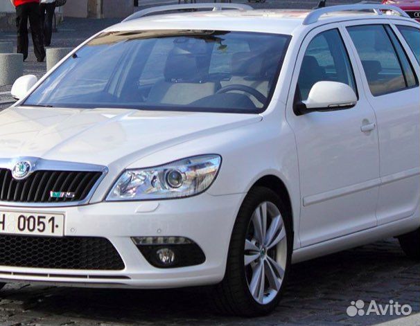 Зеркальный элемент Skoda Octavia 2 (09-13) рестайл